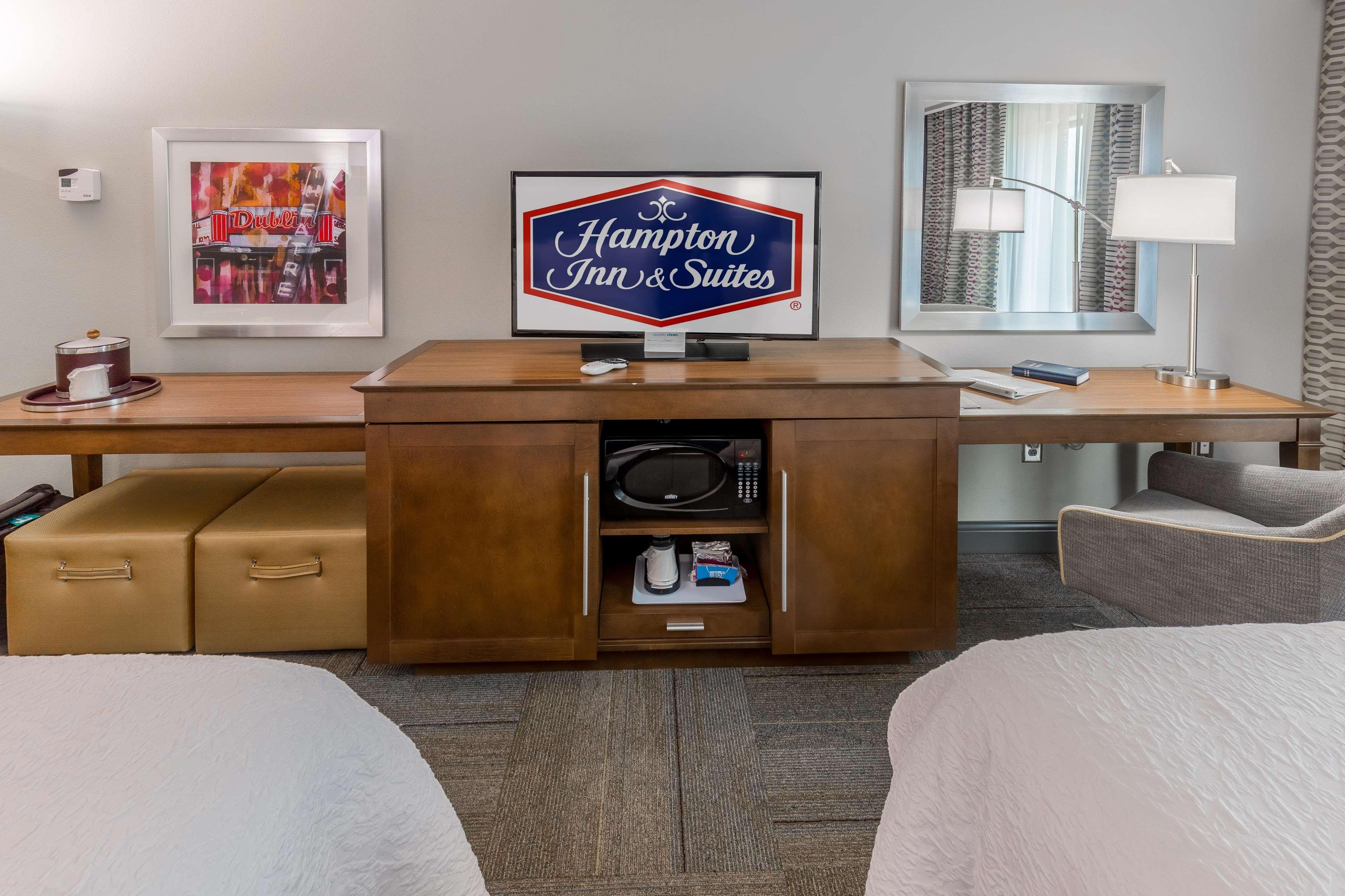 Hampton Inn & Suites ดับลิน ภายนอก รูปภาพ