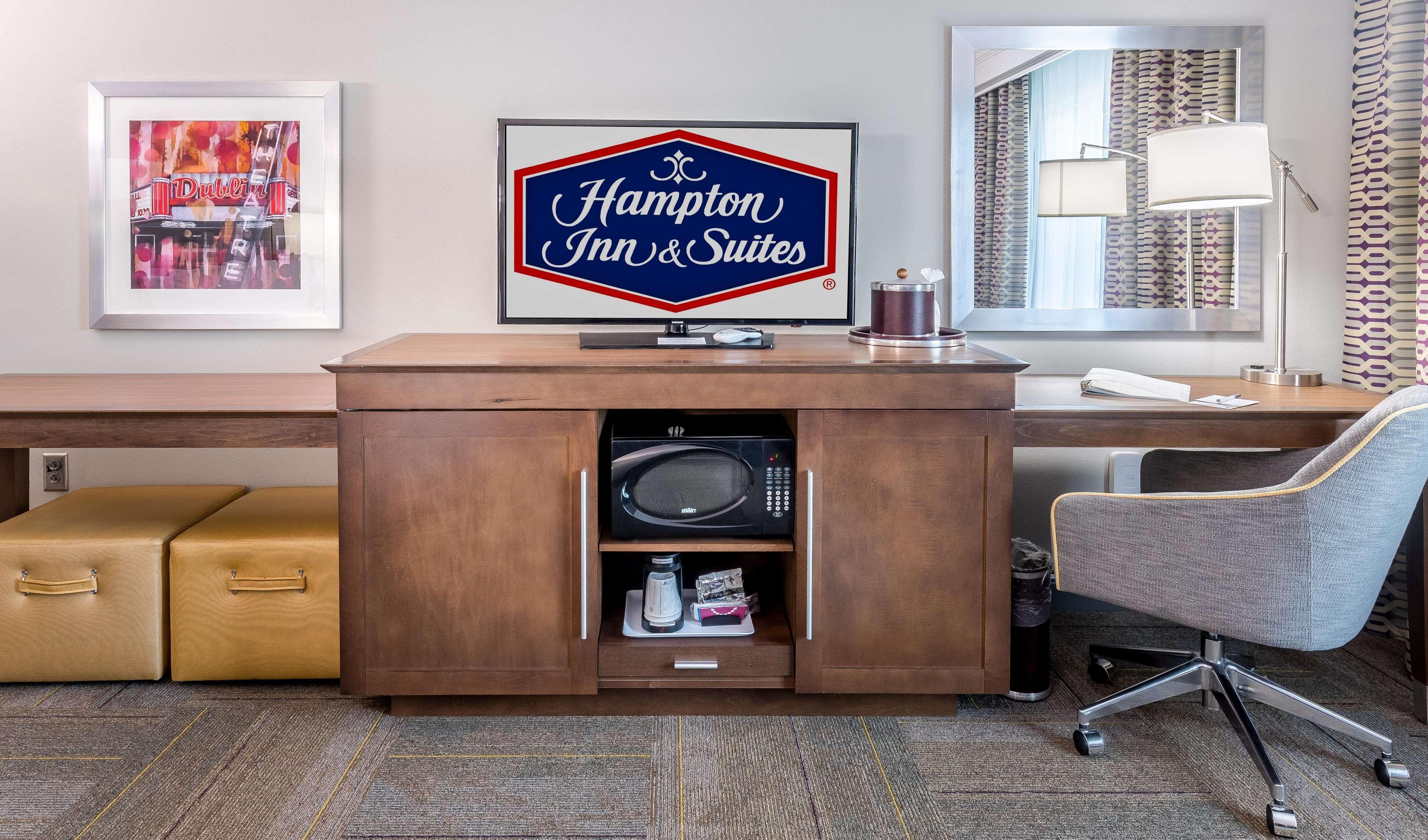 Hampton Inn & Suites ดับลิน ภายนอก รูปภาพ