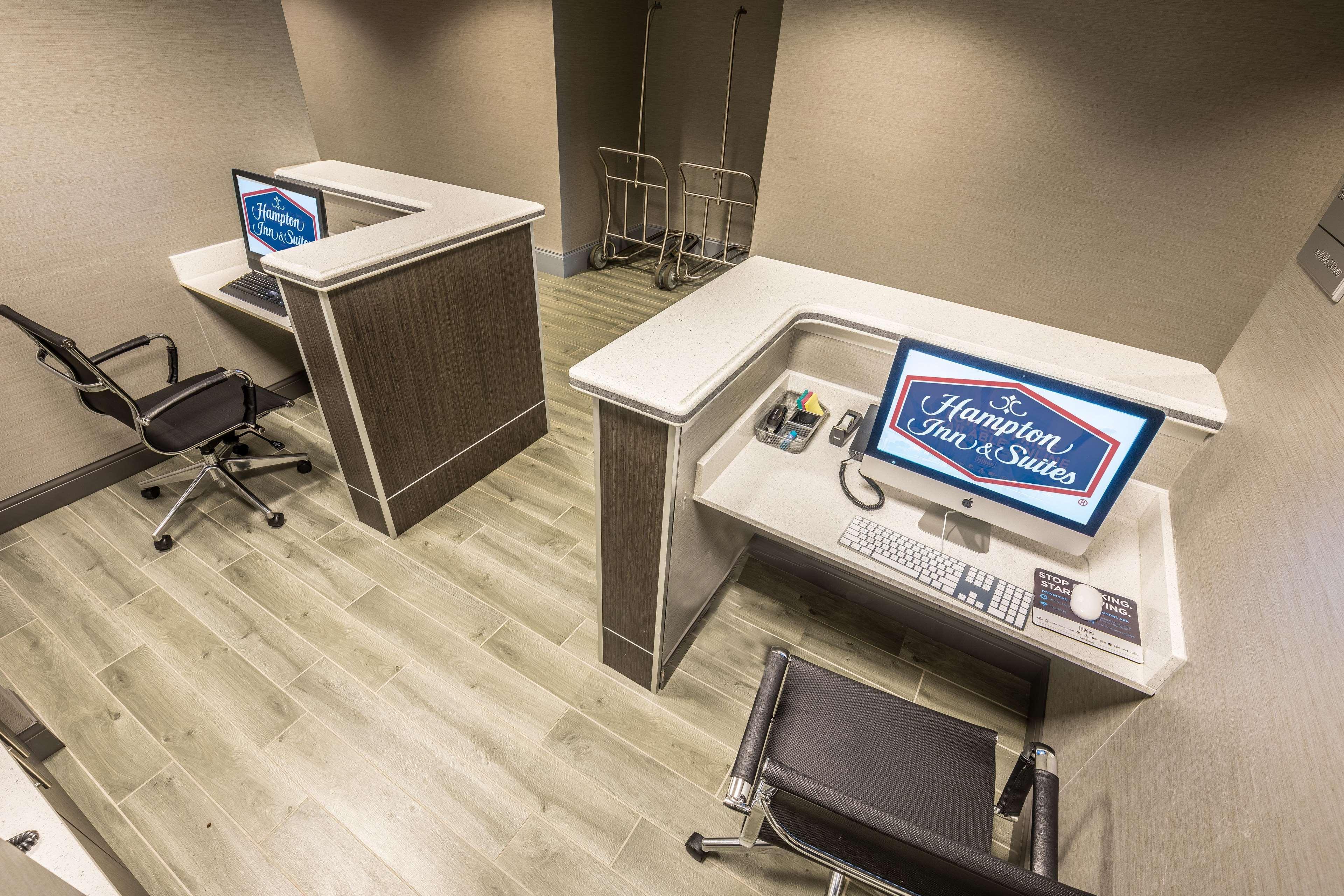 Hampton Inn & Suites ดับลิน ภายนอก รูปภาพ