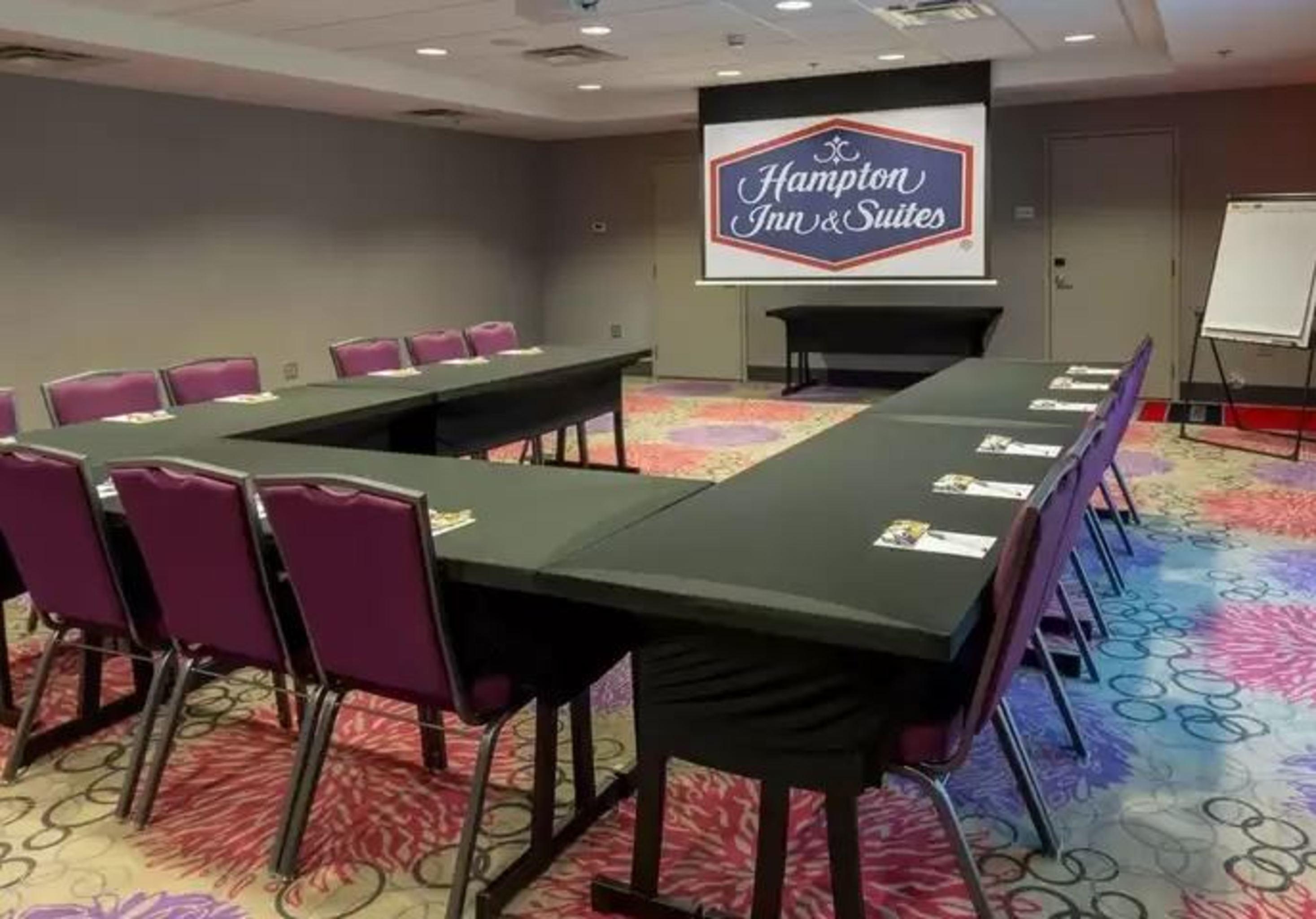 Hampton Inn & Suites ดับลิน ภายนอก รูปภาพ