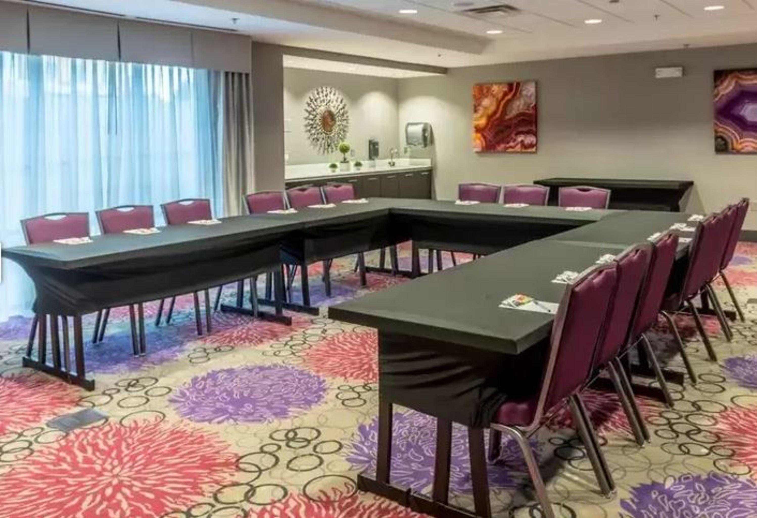 Hampton Inn & Suites ดับลิน ภายนอก รูปภาพ