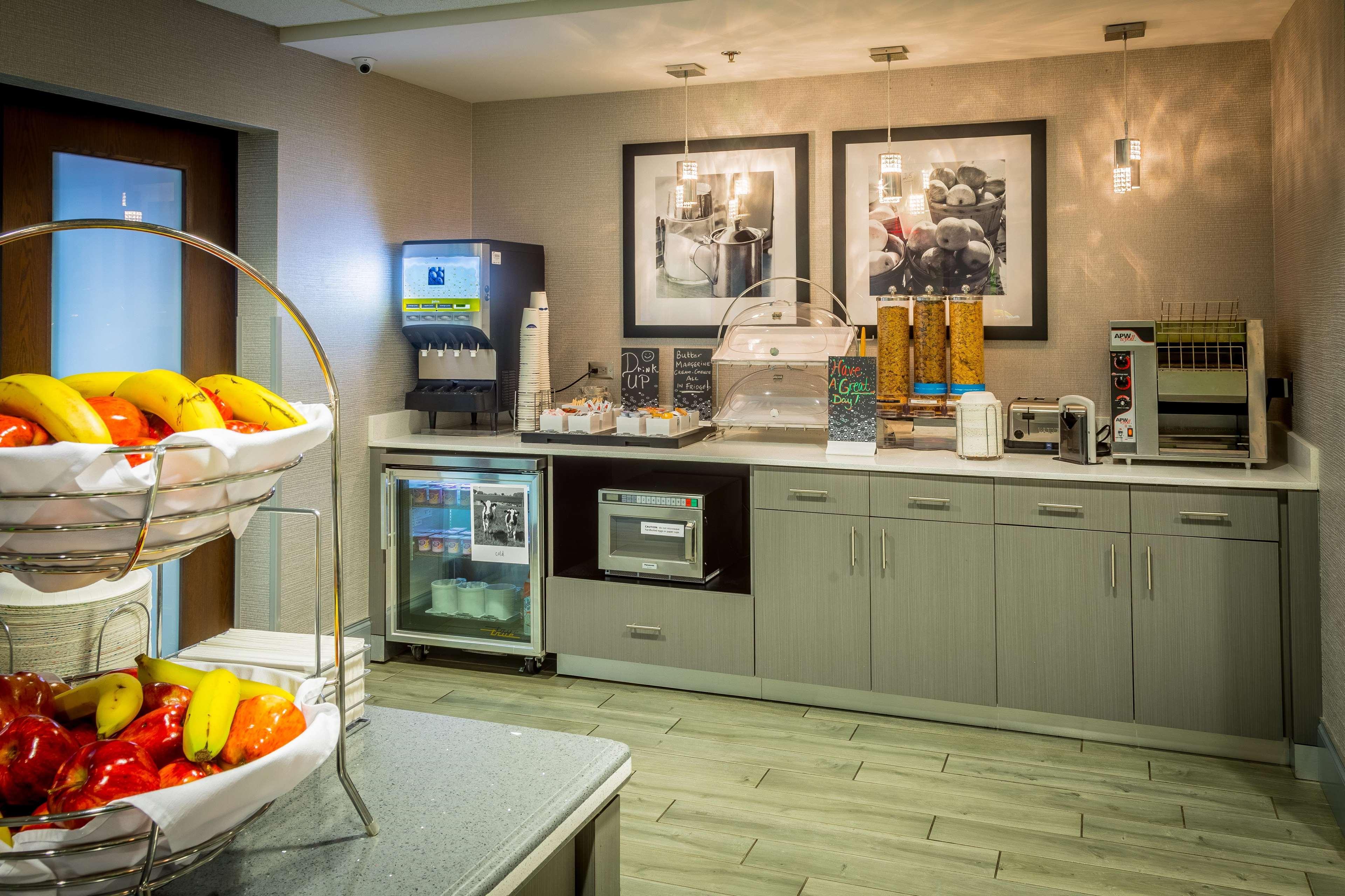 Hampton Inn & Suites ดับลิน ภายนอก รูปภาพ