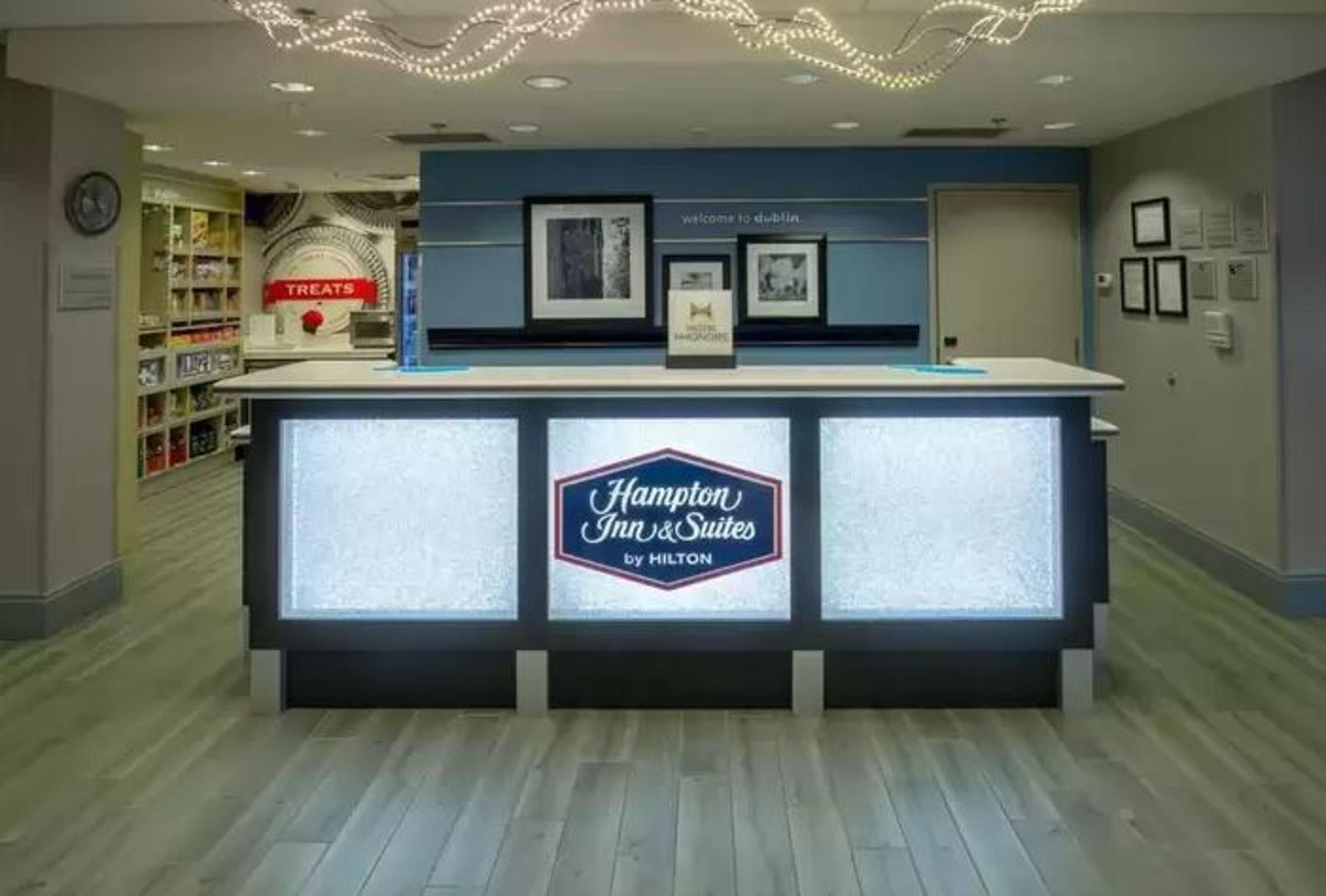 Hampton Inn & Suites ดับลิน ภายนอก รูปภาพ