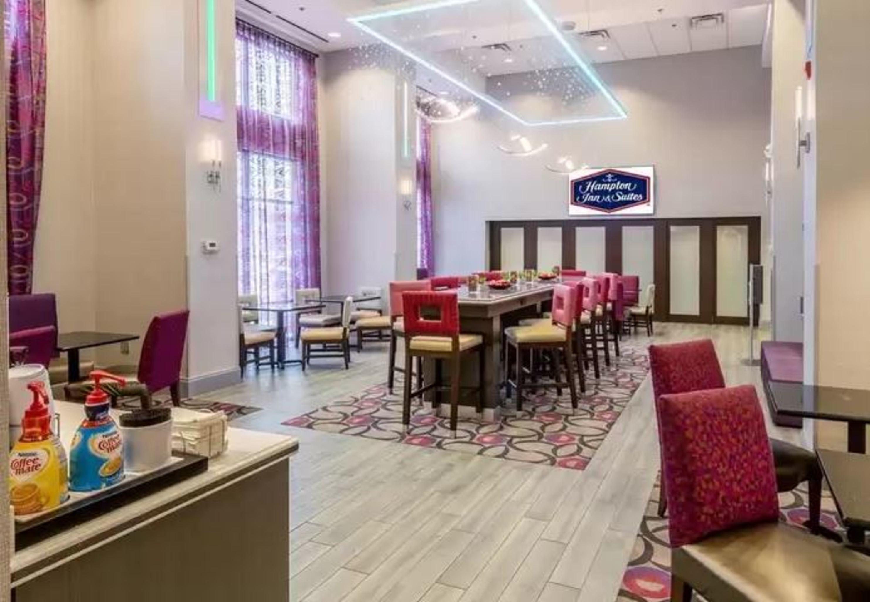 Hampton Inn & Suites ดับลิน ภายนอก รูปภาพ